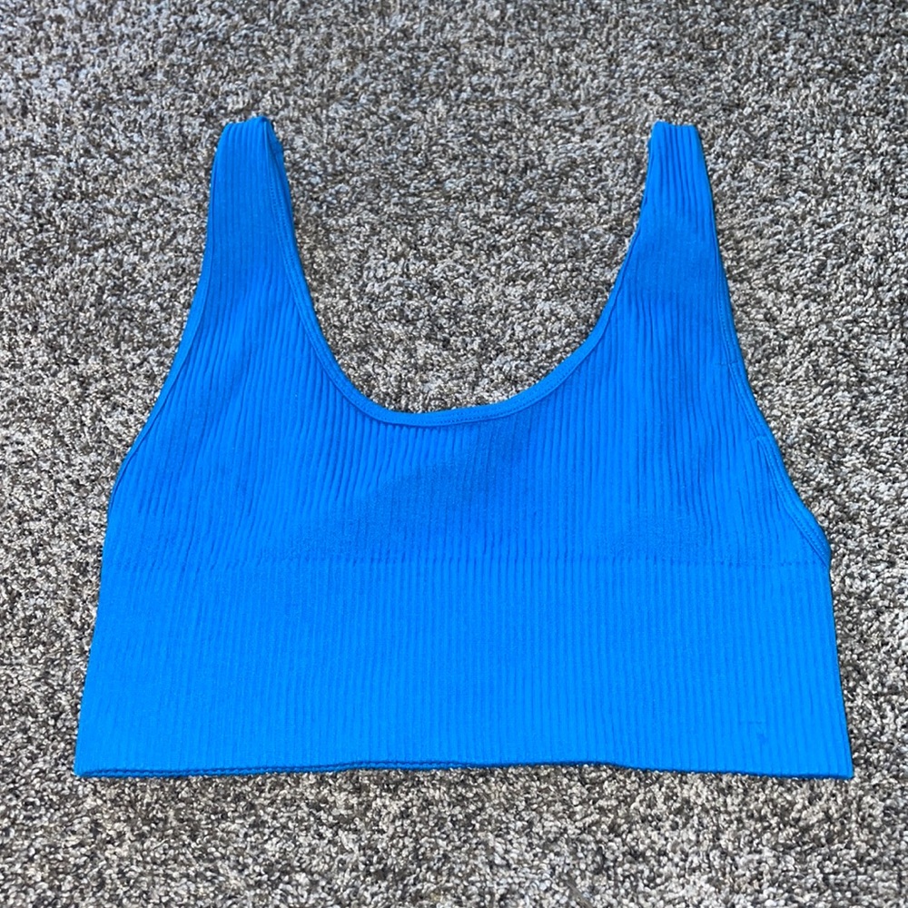 Forever 21 ripped blue crop tank